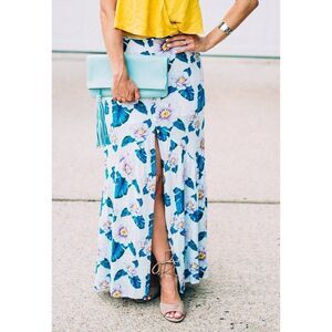 🔹️NWT Forever 21 Ivory & Teal Floral Print Maxi Skirt Medium